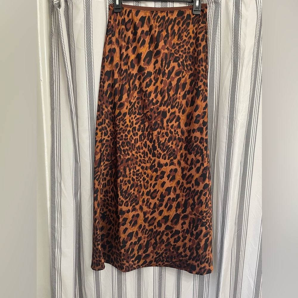 Leopard Print Midi Skirt